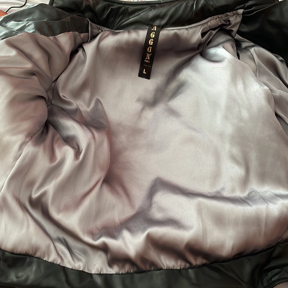 New polyester jacket - Picture 6 of 7